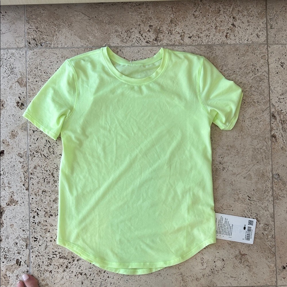 lululemon athletica Lime Short Sleeve Tee